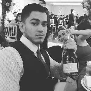 Meet your Posher, Mark